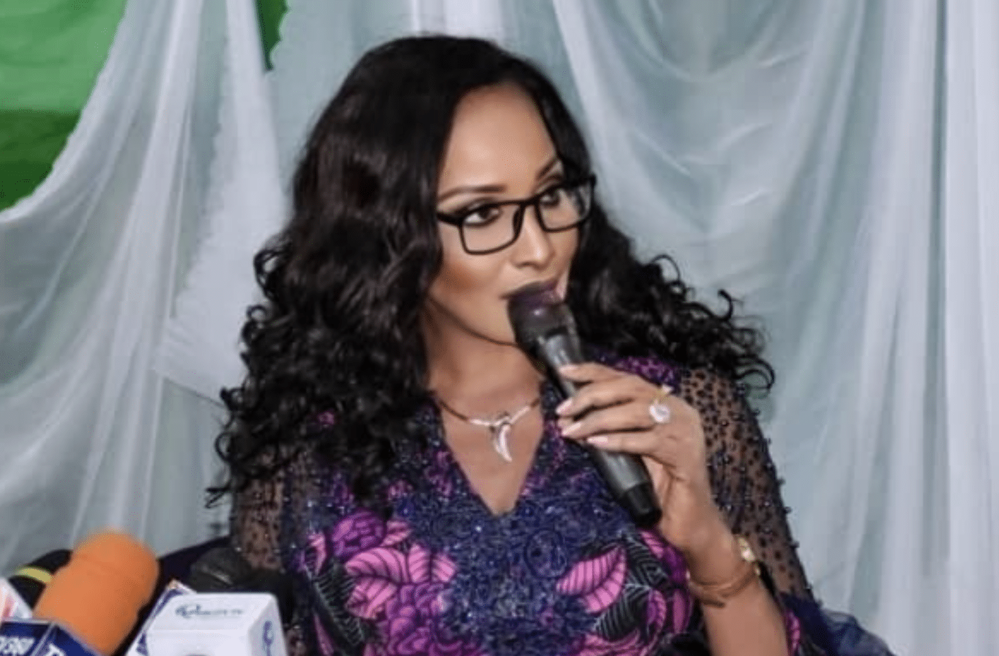 FG Vows To Evacuate All Nigerians Willing To Leave South Africa