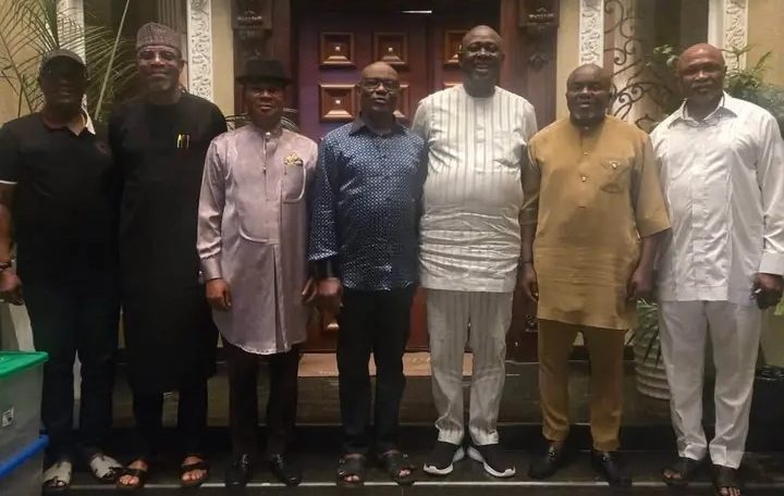 The former Senior Special Assistant to Rivers State Governor, Siminalayi Fubara, Darlington Orji, and a former Commissioner for Transport, Hon. Collins Onunwo, and others who joined the Rainbow Coalition in the state.