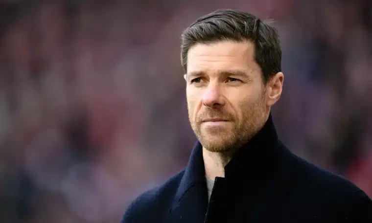 Chelsea Manager, Xabi Alonso