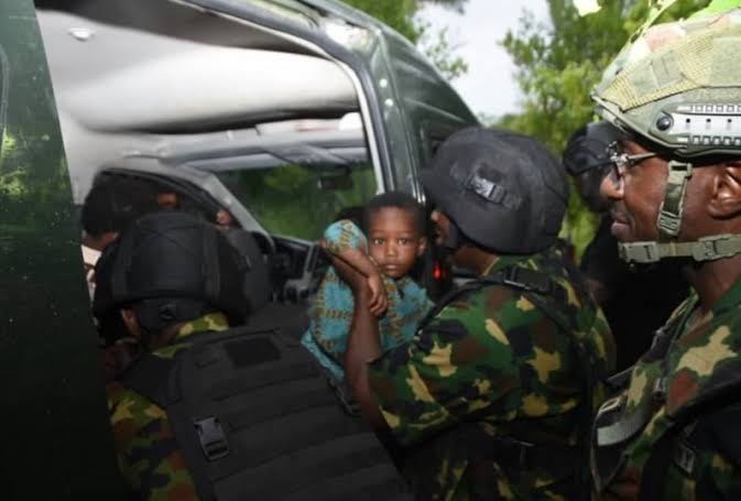 Nigeria military rescue kidnapped orire victims in Oyo State