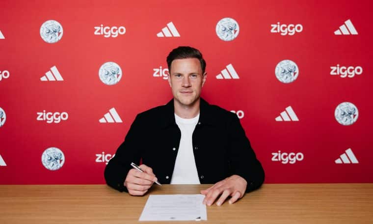 Marc-Andre ter Stegen during his unveiling at Ajax.