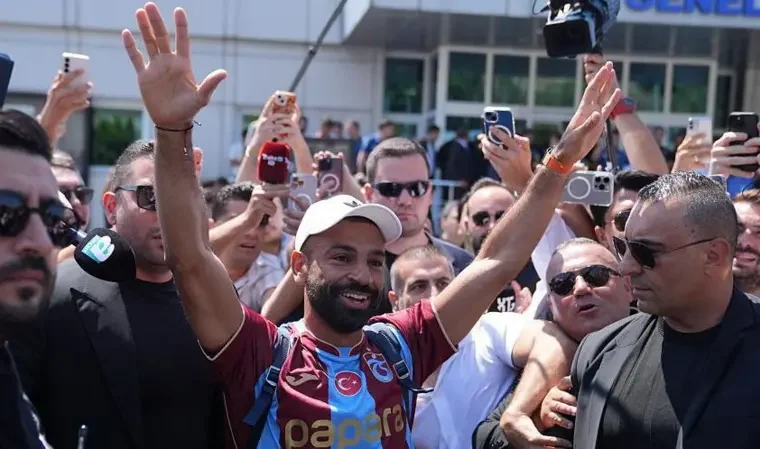 Mohamed Salah during his arrival in Turkey to sign for Trabzonspor.