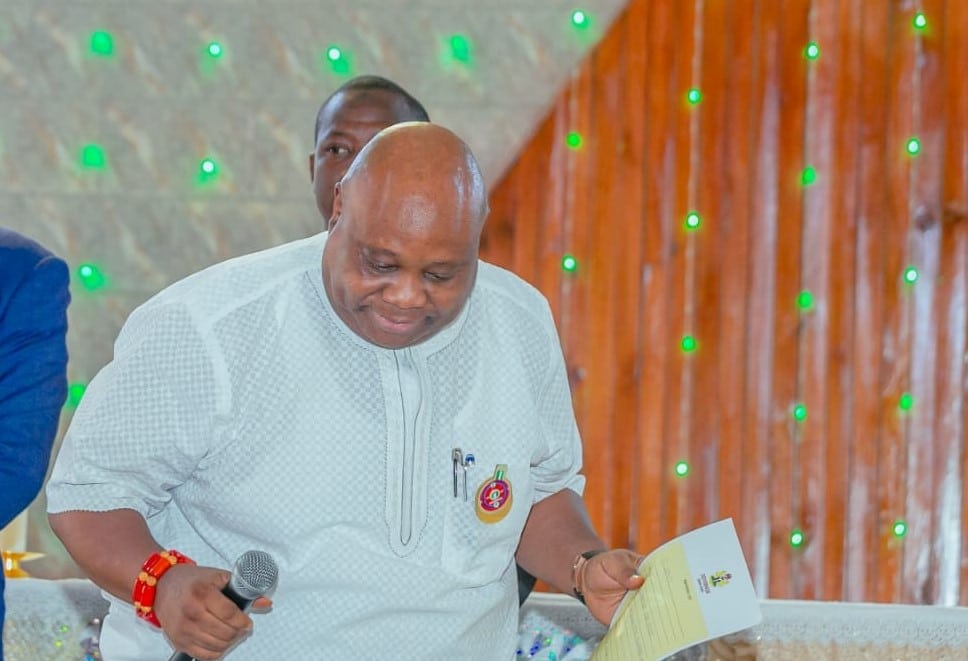 Osun State Governor Ademola Adeleke dancing