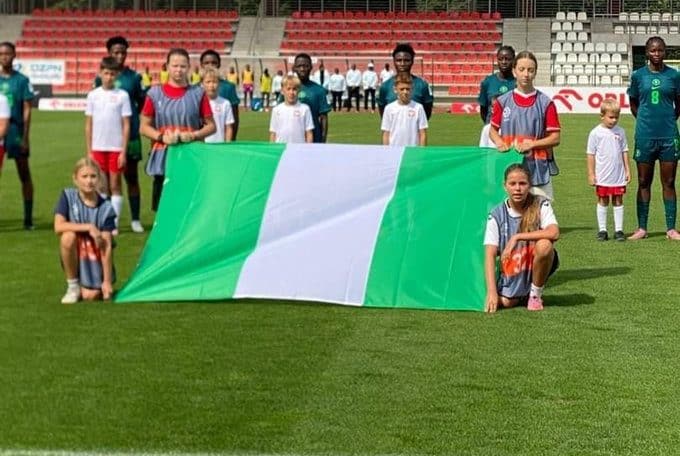 Falconets players pose before a game.