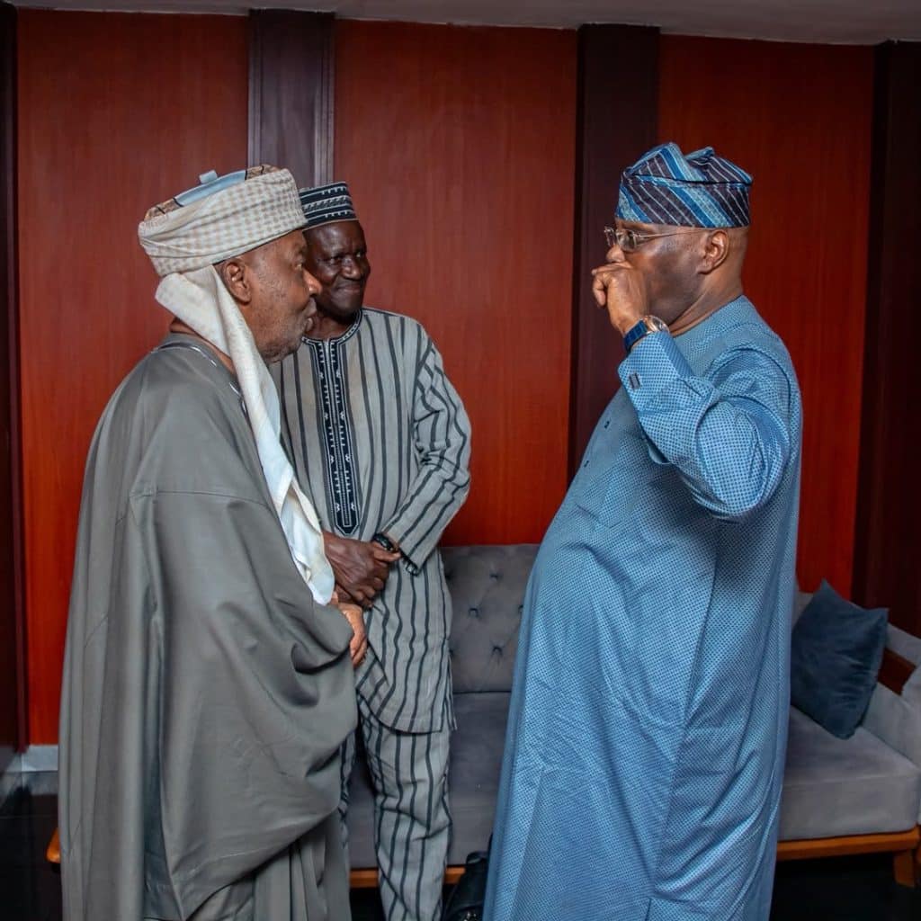 Photos: Atiku, David Mark Storm Osun For ADC Final Campaign Rally