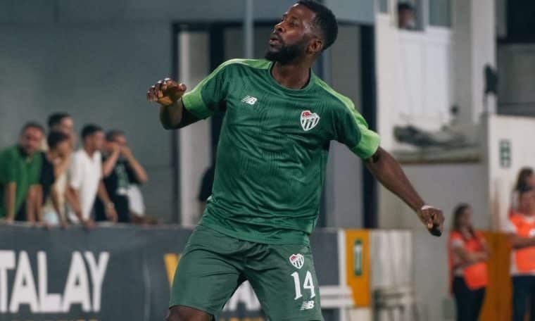 Kelechi Iheanacho celebrates after scoring his first goal for Bursaspor.