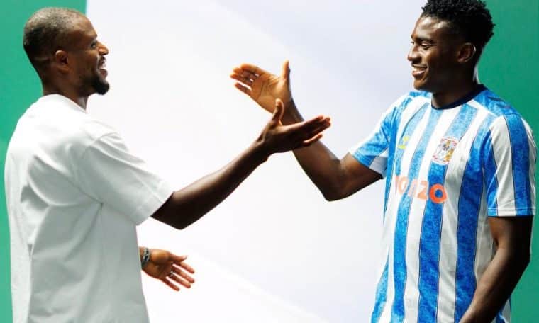 Frank Onyeka welcoming Taiwo Awoniyi to Coventry City.