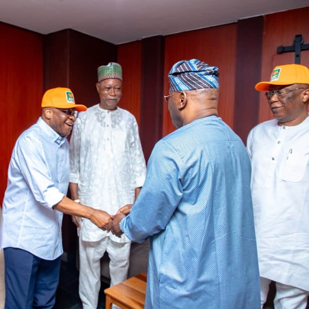 Photos: Atiku, David Mark Storm Osun For ADC Final Campaign Rally