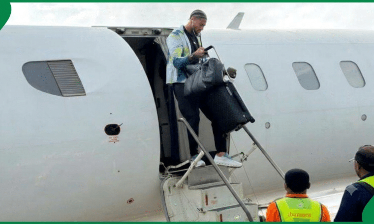 Super Eagles goalkeeper Maduka Okoye arriving in Uyo on Friday, September 25.