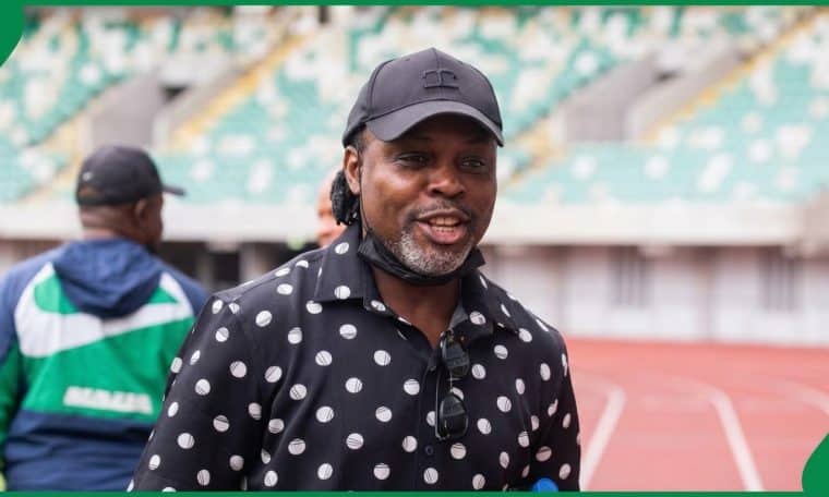 Victor Ikpeba