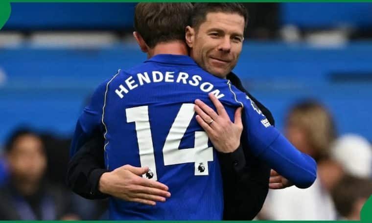 Jordern Henderson and Xabi Alonso