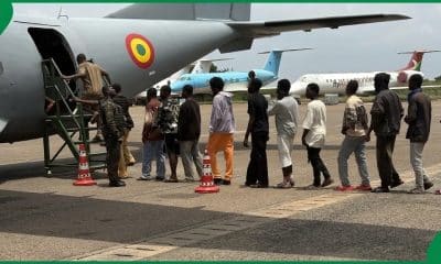 Nigerians returning from Ghana